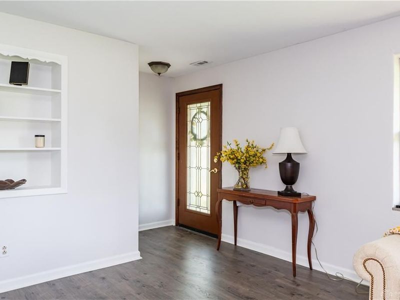 77 Lammers Avenue, Washington Township, OH 45459 Photo 6