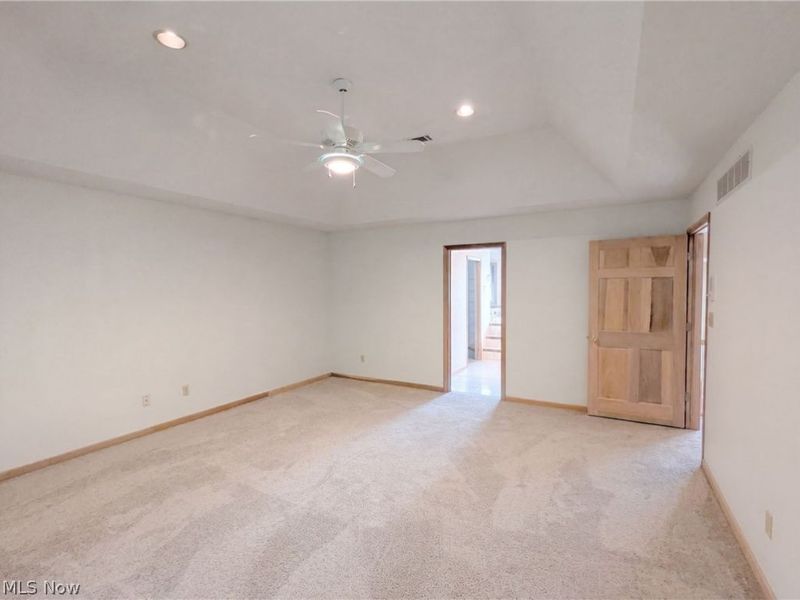 7550 James Drive, North Royalton, OH 44133 Photo 17