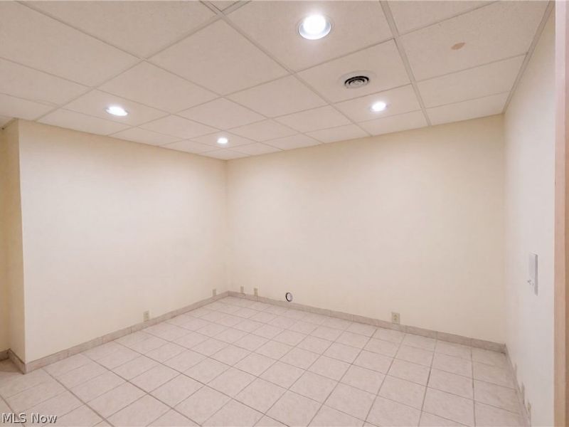 7550 James Drive, North Royalton, OH 44133 Photo 24