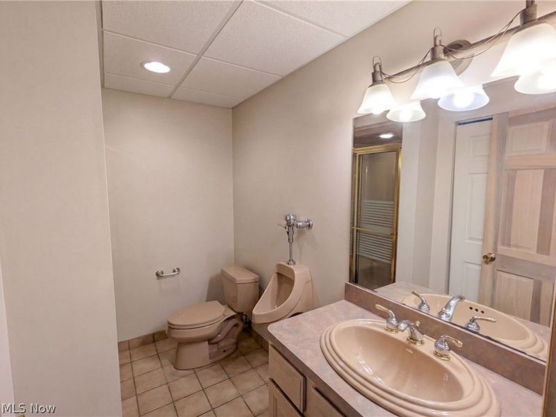 7550 James Drive, North Royalton, OH 44133 Photo 25