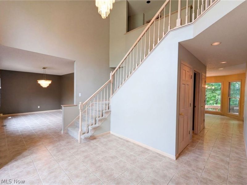 7550 James Drive, North Royalton, OH 44133 Photo 6