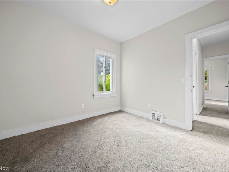 12617 Imperial Avenue, Cleveland, OH 44120 Photo 12