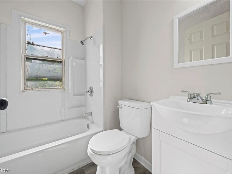 12617 Imperial Avenue, Cleveland, OH 44120 Photo 13