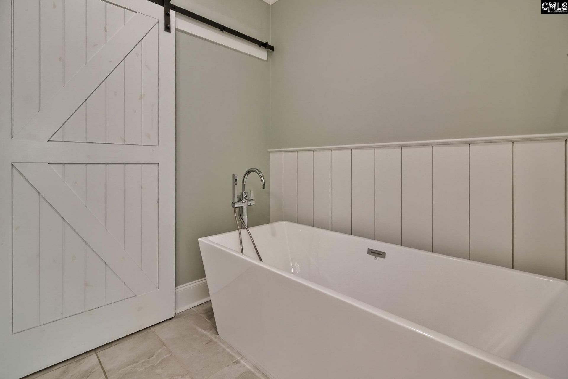 211 Clayborn Drive  Photo 25