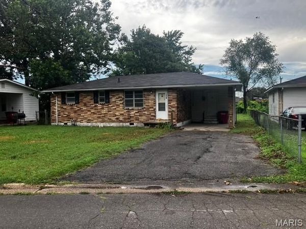 170 Lee Avenue , Sikeston, MO 63801