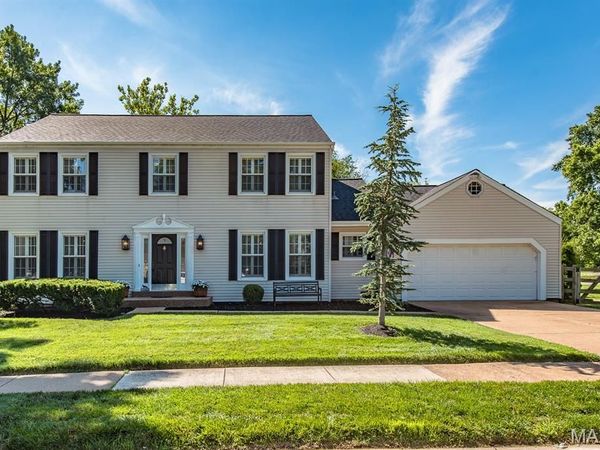 14960 Country Ridge Drive, Chesterfield, MO 63017