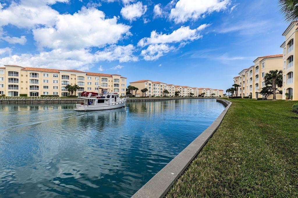 17 Harbour Isle Dr W , Unit 103, Fort Pierce, FL 34949 Photo