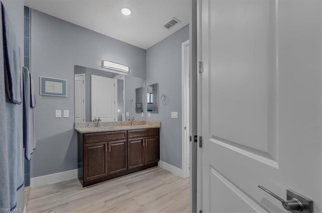 1504 NW 17th Ter , Cape Coral, FL 33993 Photo