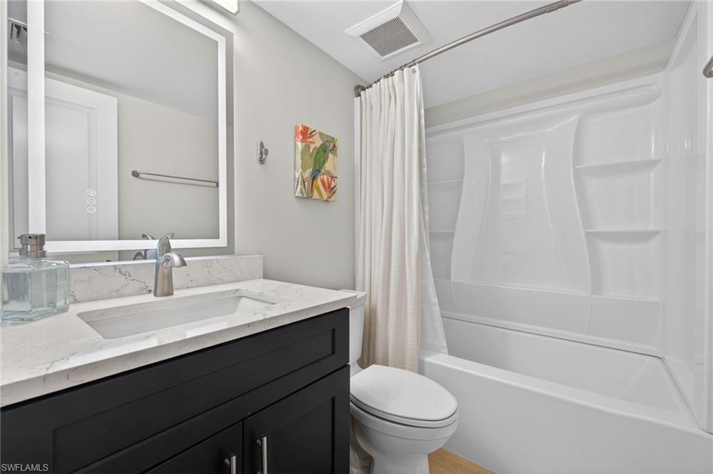 200 Lenell Rd, Unit 212, Fort Myers Beach, FL 33931 Photo
