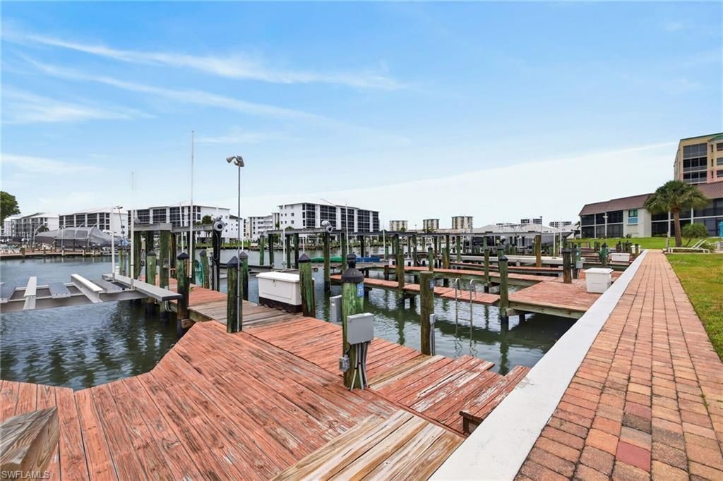 200 Lenell Rd, Unit 212, Fort Myers Beach, FL 33931 Photo