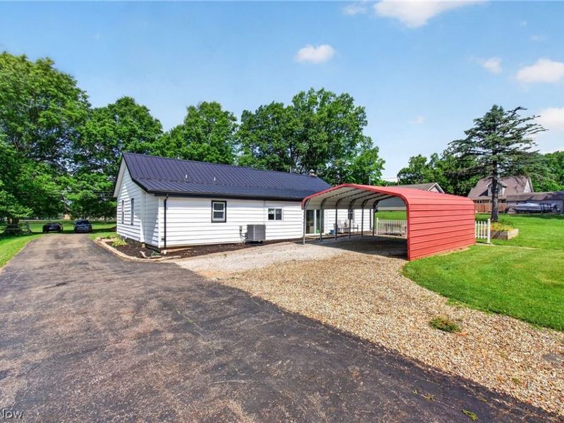 2480 Deerford Avenue SW, Massillon, OH 44647 Photo 31