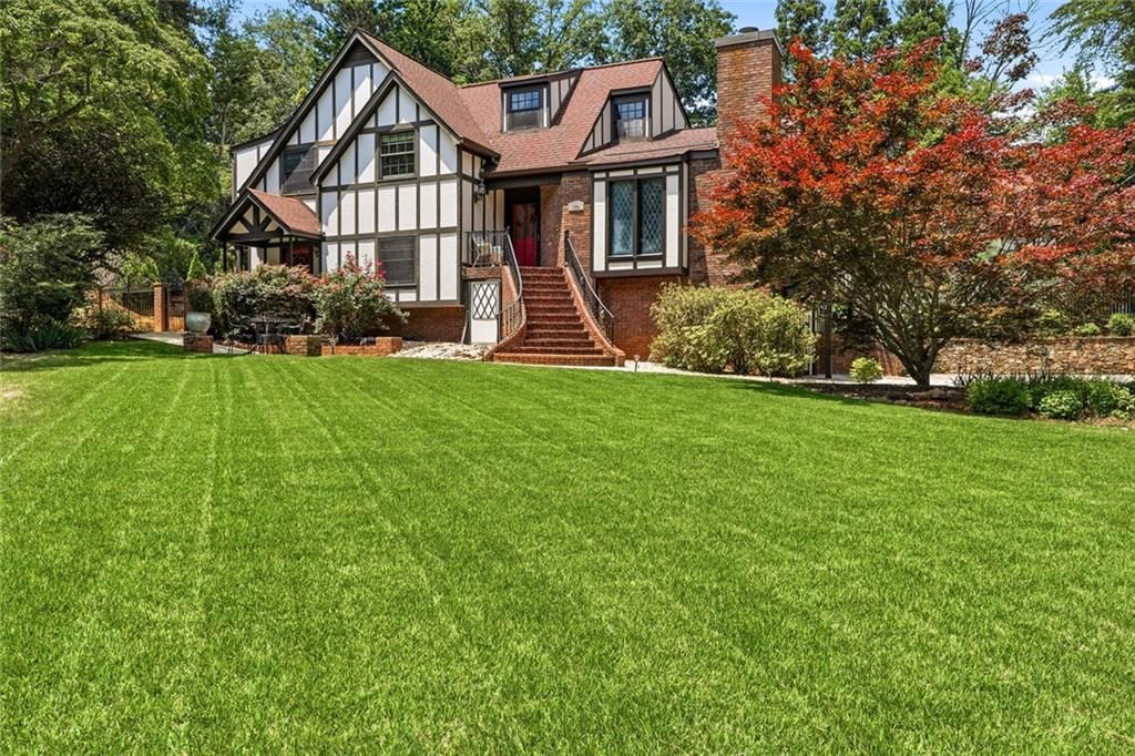 1581 Bentcreek Drive, Marietta, GA 30062 Main Photo