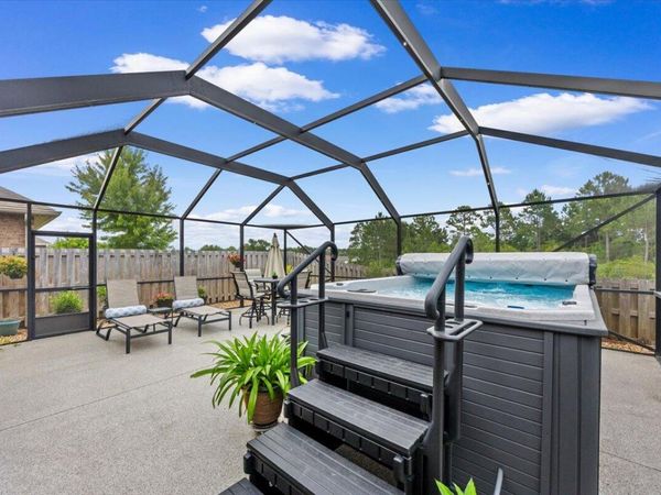 1692 Waterford Sound Boulevard, Gulf Breeze, FL 32563