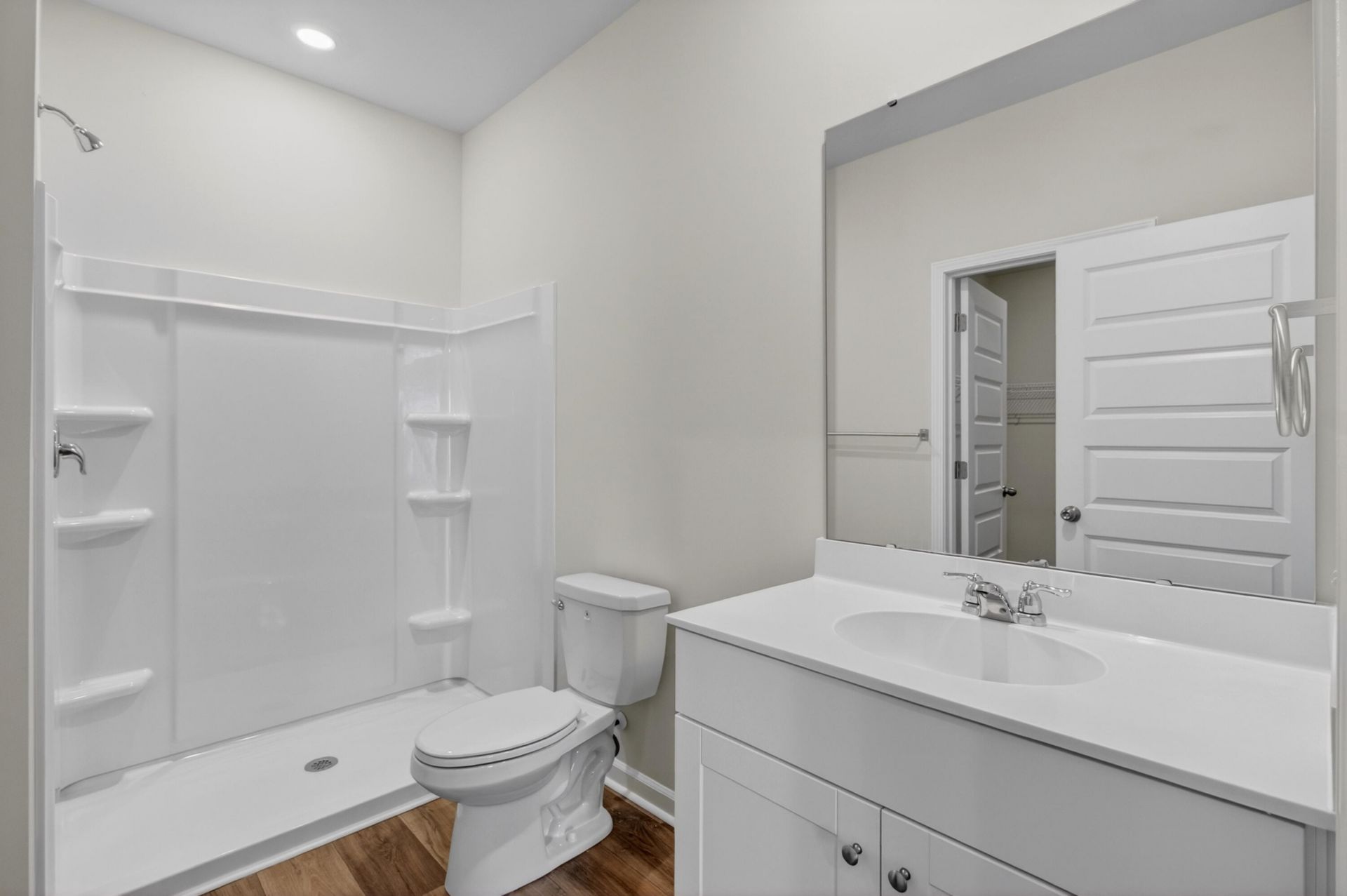 364 Pine Crest View Drive Photo 11