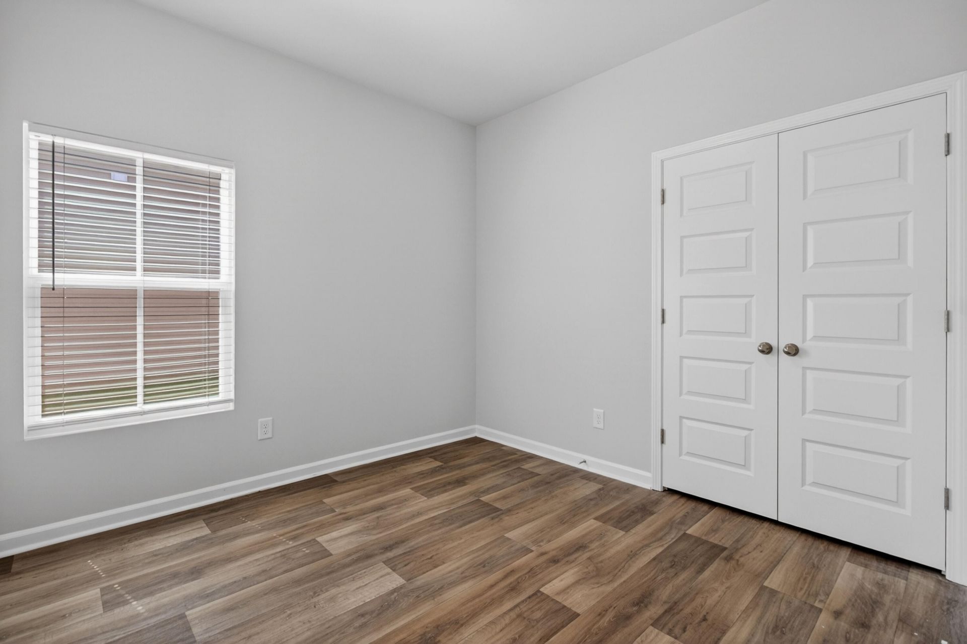 364 Pine Crest View Drive Photo 15