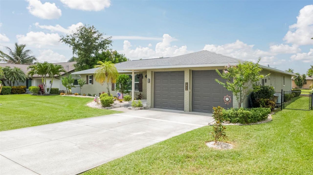 1820 SE 36th Terrace , Cape Coral, FL 33904 Photo