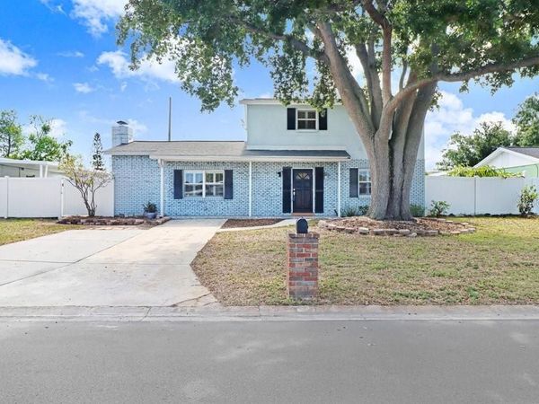 4521 PICADILLY STREET , TAMPA, FL 33634