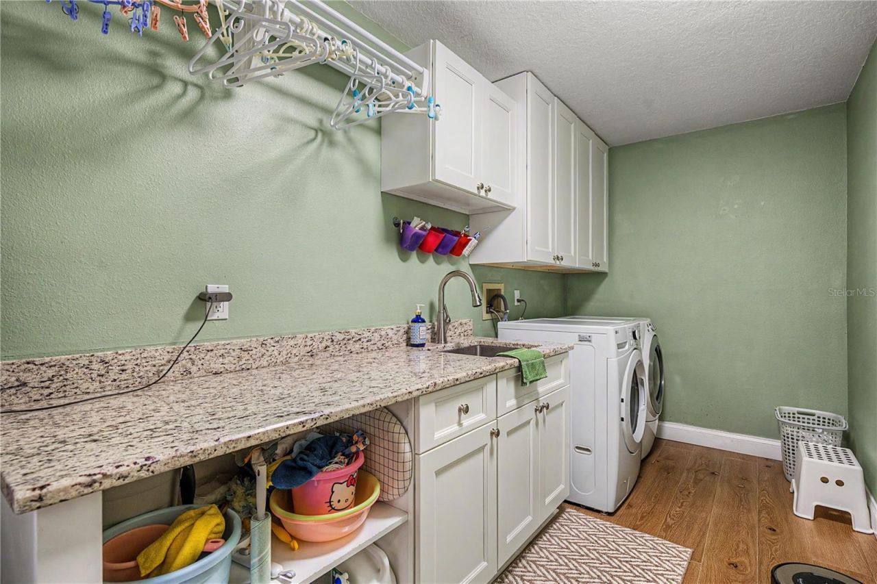 1319 Forestedge Boulevard, Oldsmar, FL 34677 Photo