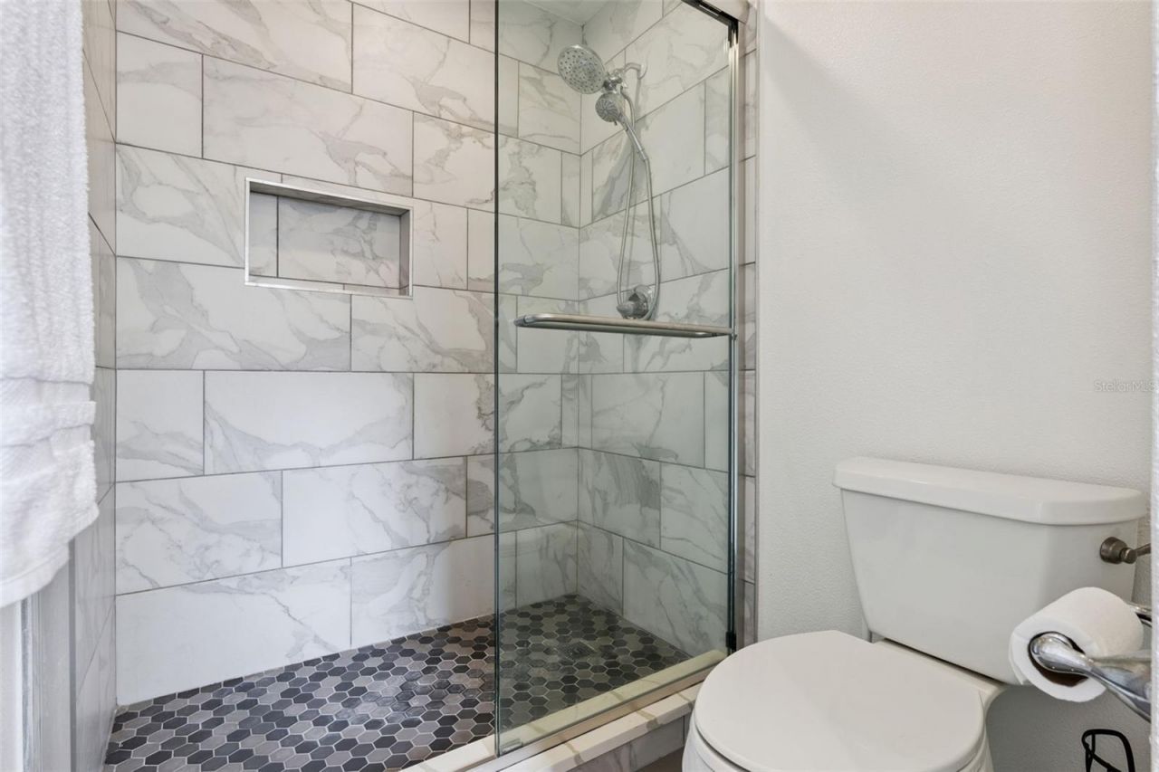 201 Live Oak Lane , Altamonte Springs, FL 32714 Photo
