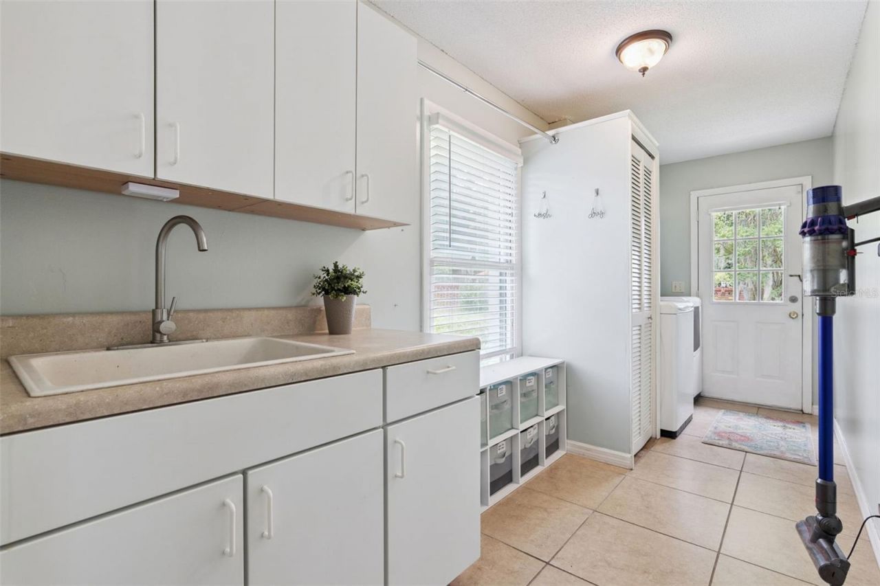 201 Live Oak Lane , Altamonte Springs, FL 32714 Photo