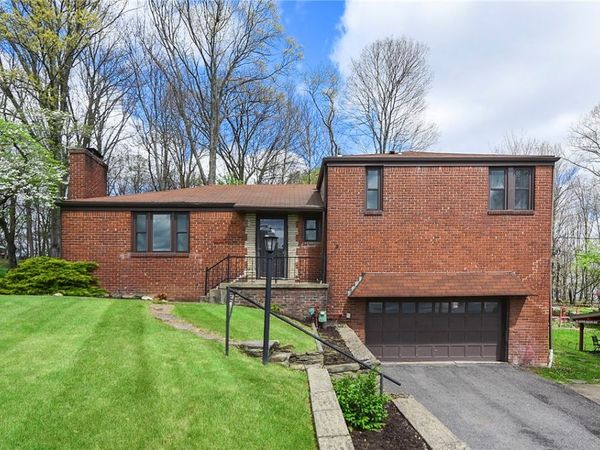 131 Sylvania Drive, Pittsburgh, PA 15236