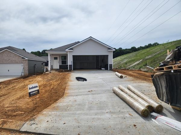 318 London Court, Baxter, TN 38544