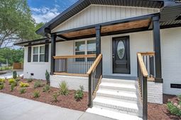 274 Swansea Road photo 4