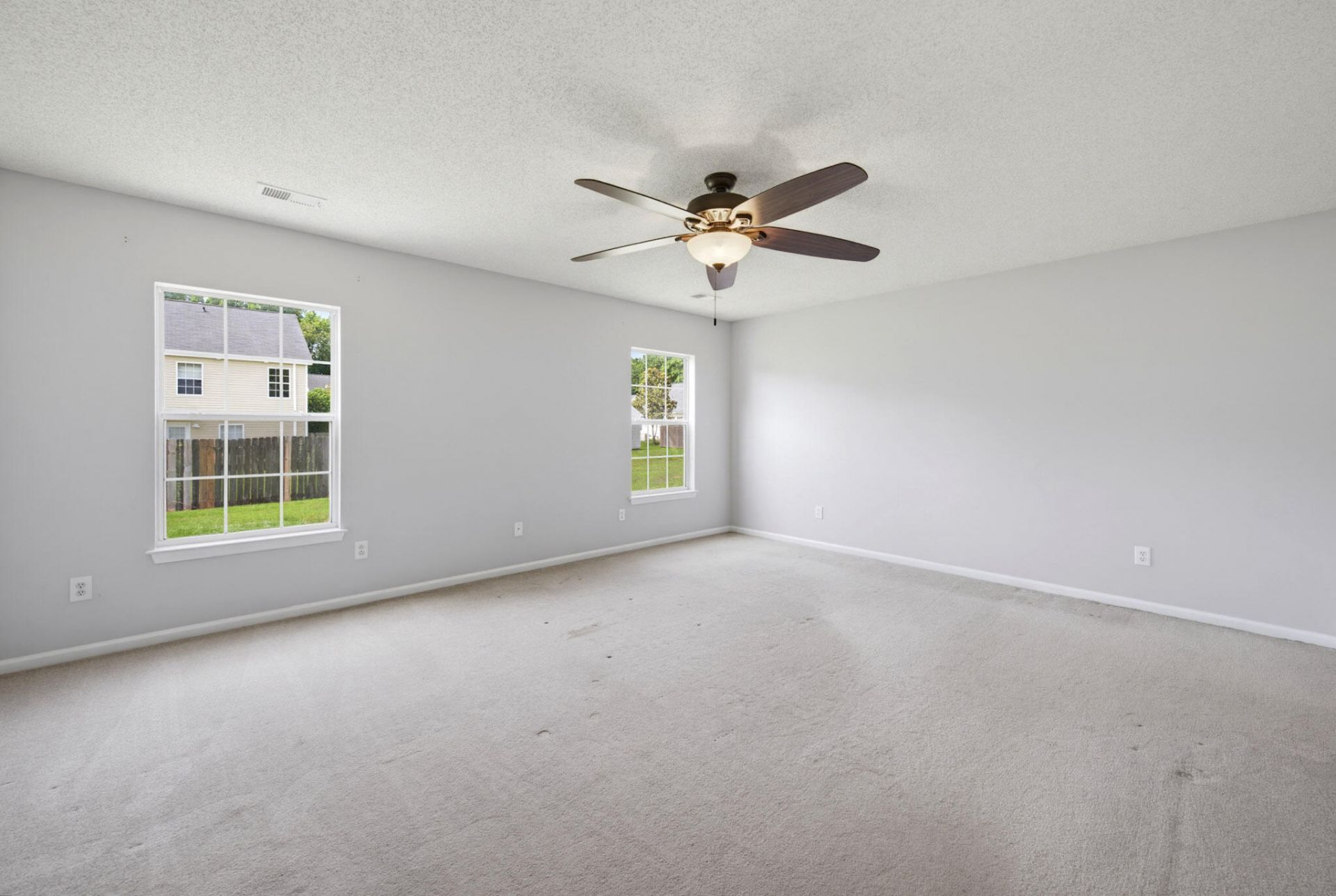 1017 Golden Aspen Drive Photo 28