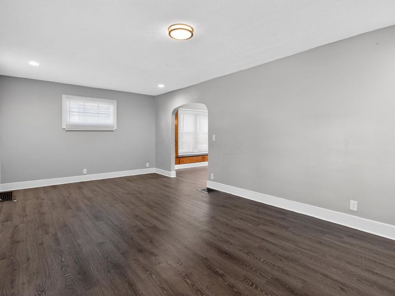 228 N Warren Avenue , Columbus, OH 43204 Photo 13