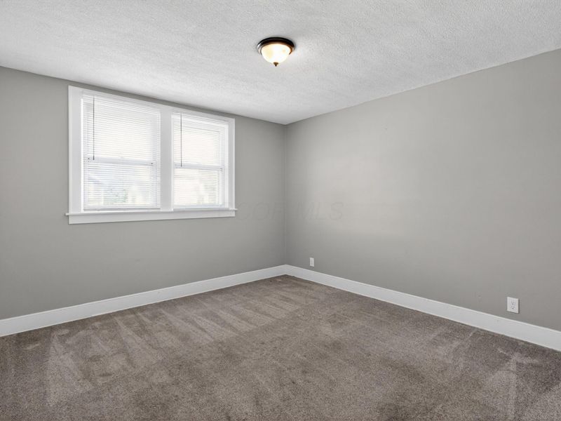 228 N Warren Avenue , Columbus, OH 43204 Photo 25