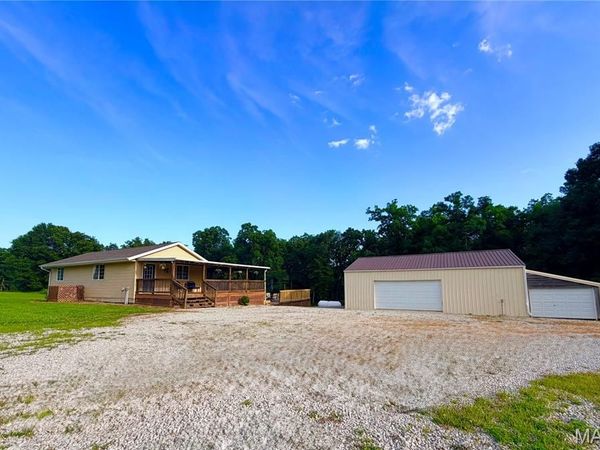 20427 Michele Place , Monroe City, MO 63456