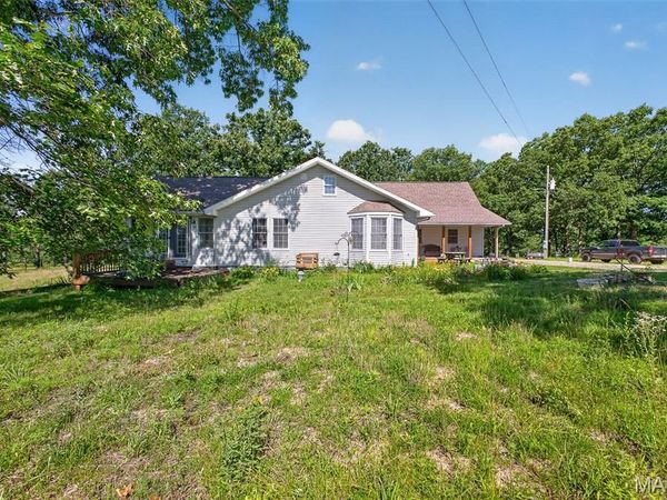 15161 Edison Road, Lebanon, MO 65536