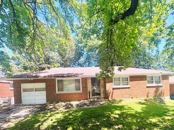 2423 Caverhill Drive, Unincorporated, MO 63136