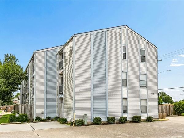 2201 HOUMA Boulevard , Unit 105, Metairie, LA 70001