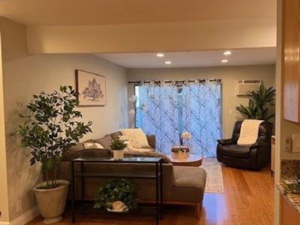 28947 Thousand Oaks, Unit 134, Agoura Hills, CA 91301