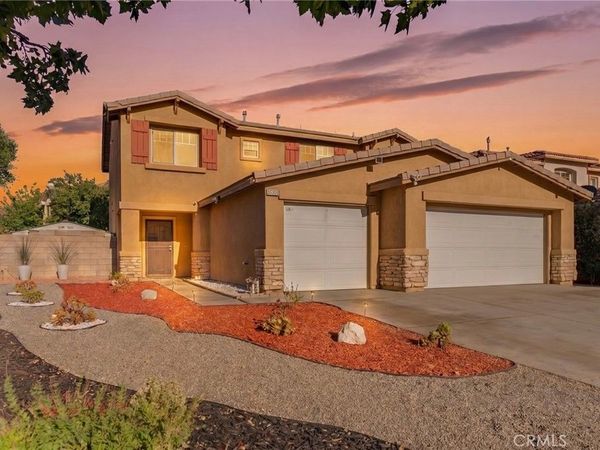 45320 Robinson Dr , Lancaster, CA 93535