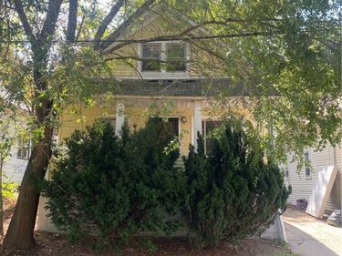 6618 Collier Avenue, Cleveland, OH 44105