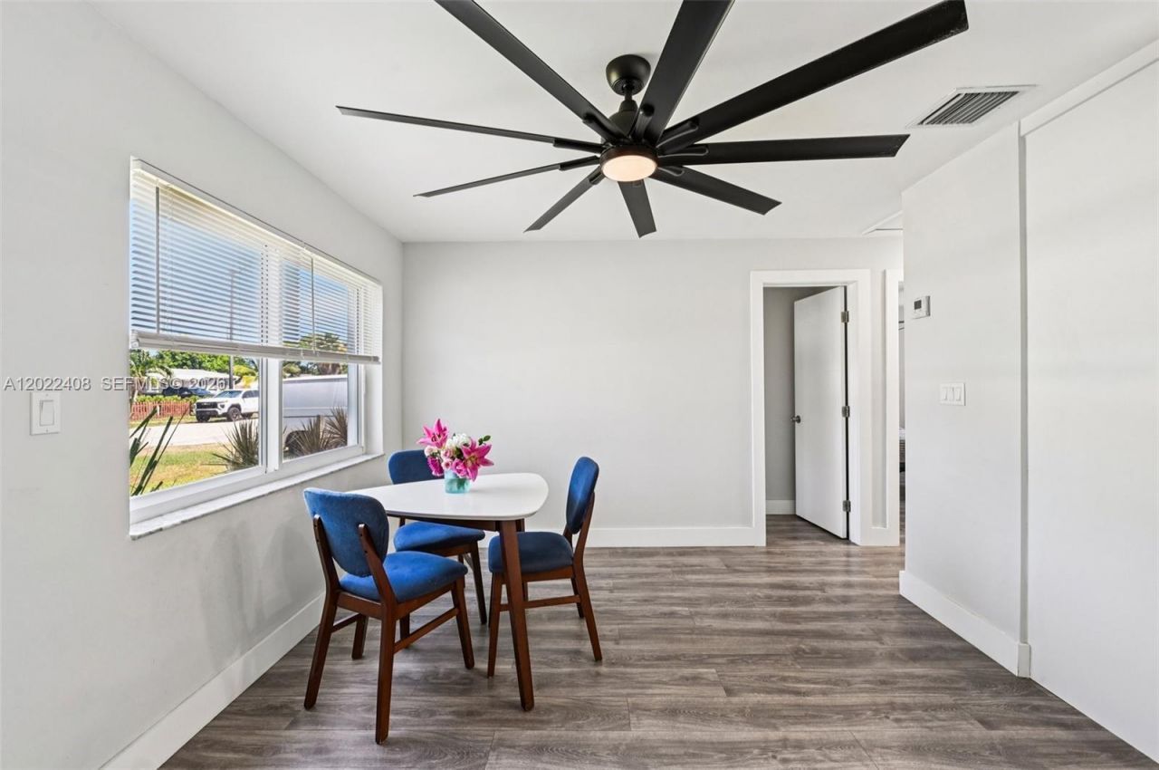 2897 NE 12th Ave , Pompano Beach, FL 33064 Photo