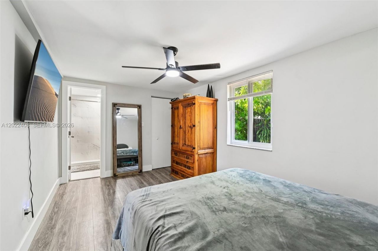 2897 NE 12th Ave , Pompano Beach, FL 33064 Photo