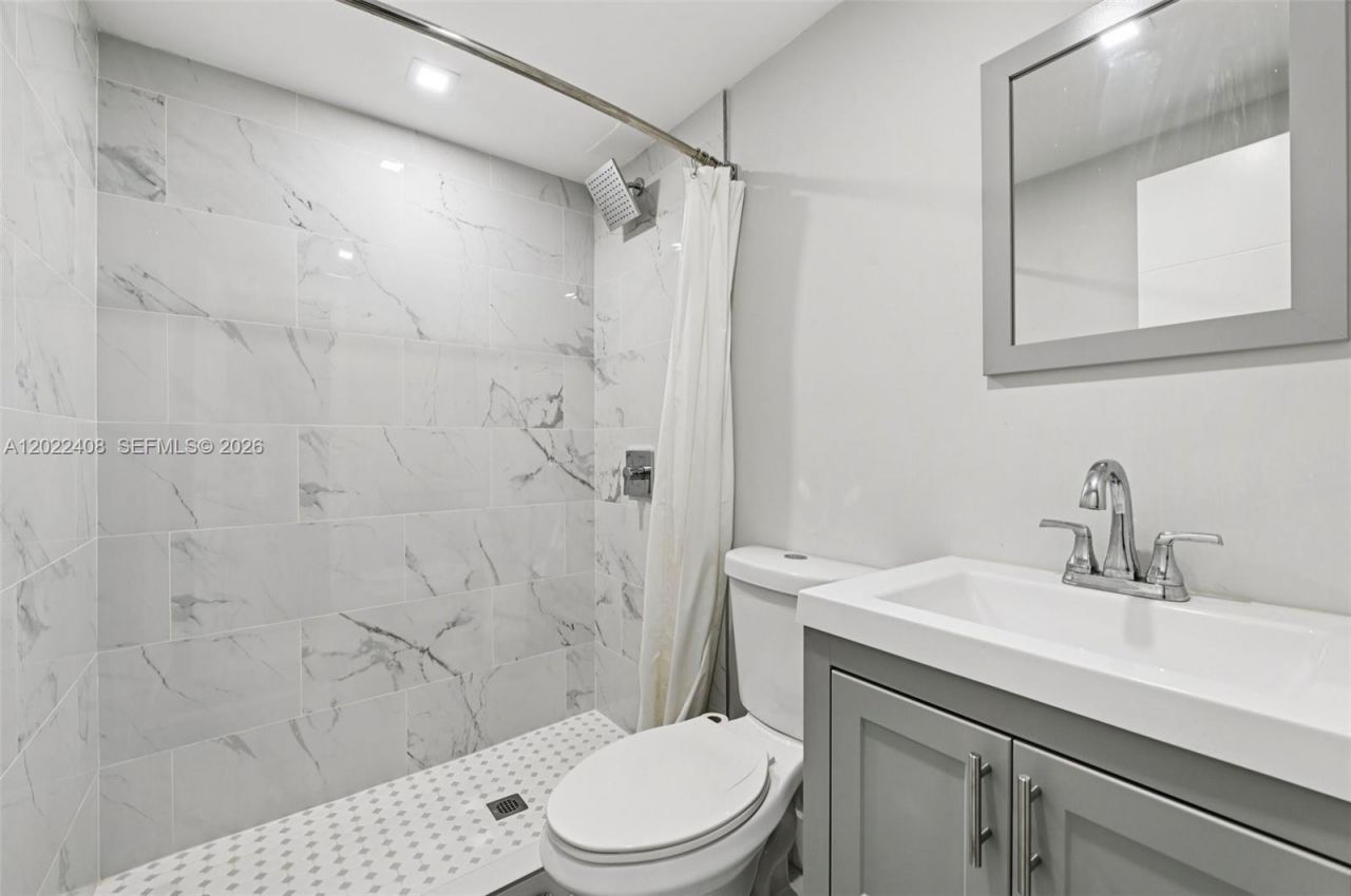 2897 NE 12th Ave , Pompano Beach, FL 33064 Photo