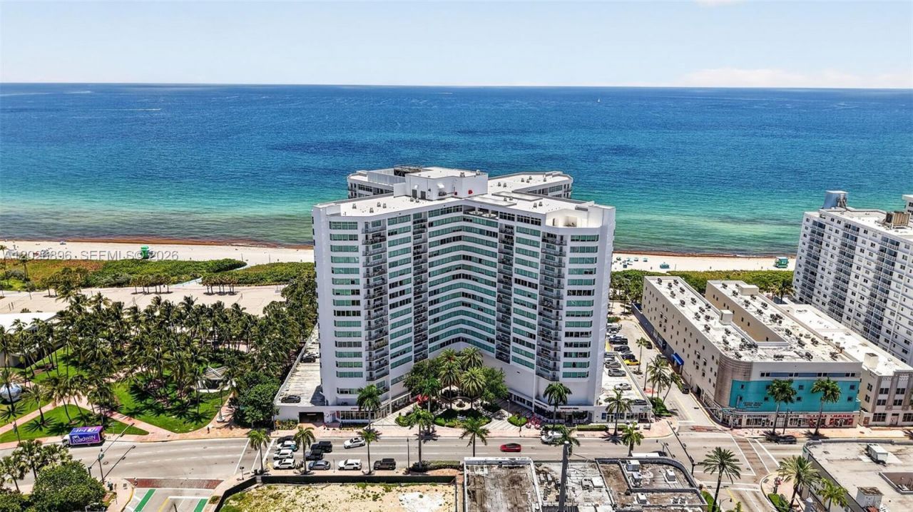 7135 Collins Ave , Unit 1124, Miami Beach, FL 33141 Photo