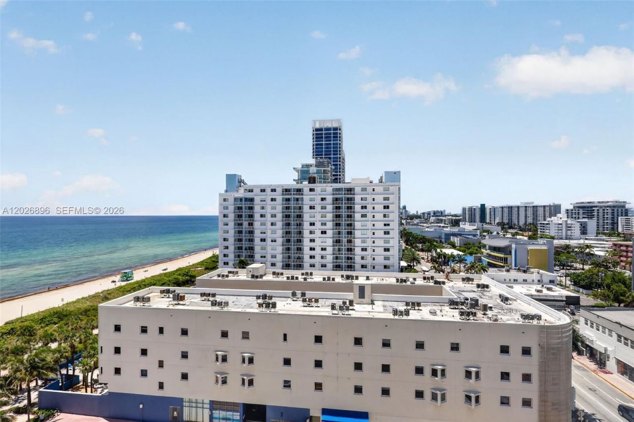 7135 Collins Ave , Unit 1124, Miami Beach, FL 33141 Photo