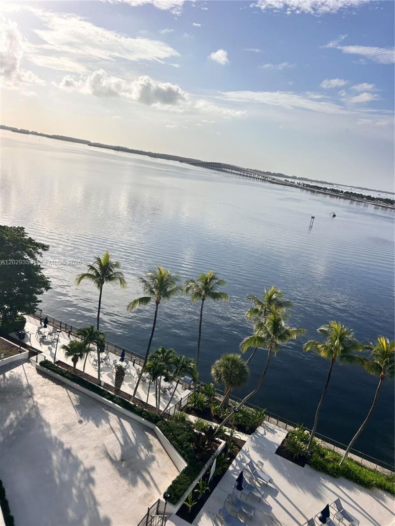 2333 Brickell Ave , Unit 1402, Miami, FL 33129 Photo