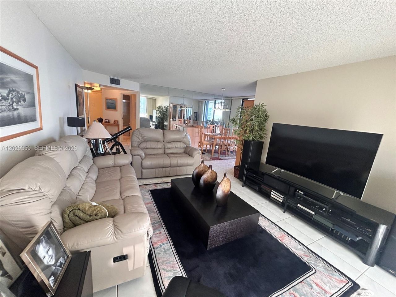 2333 Brickell Ave, Unit 1402, Miami, FL 33129 Photo