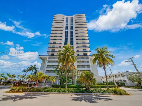 7901 Hispanola Ave , Unit 1601, North Bay Village, FL 33141