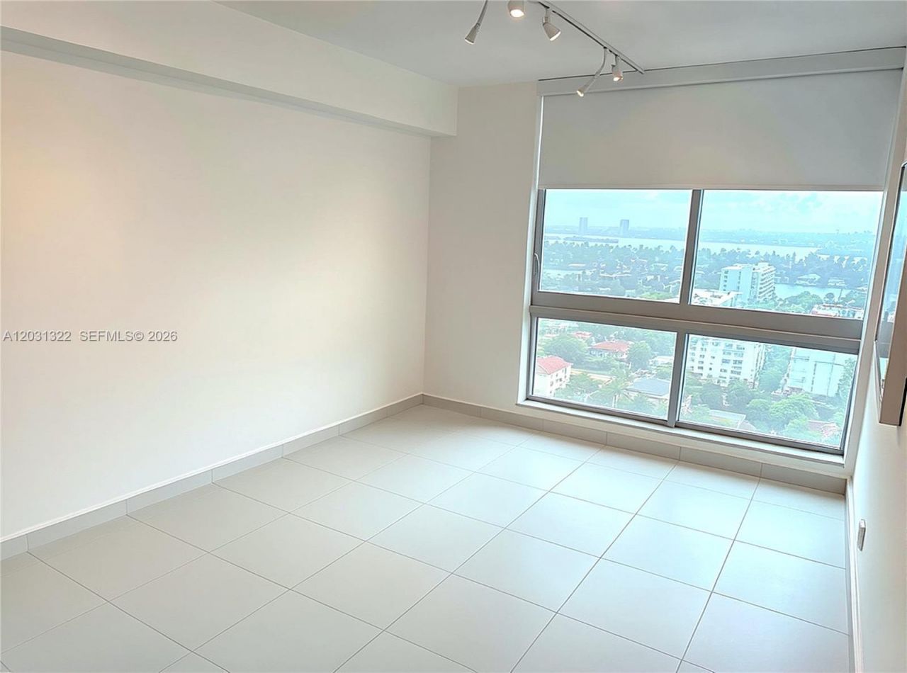 7901 Hispanola Ave , Unit 1601, North Bay Village, FL 33141 Photo