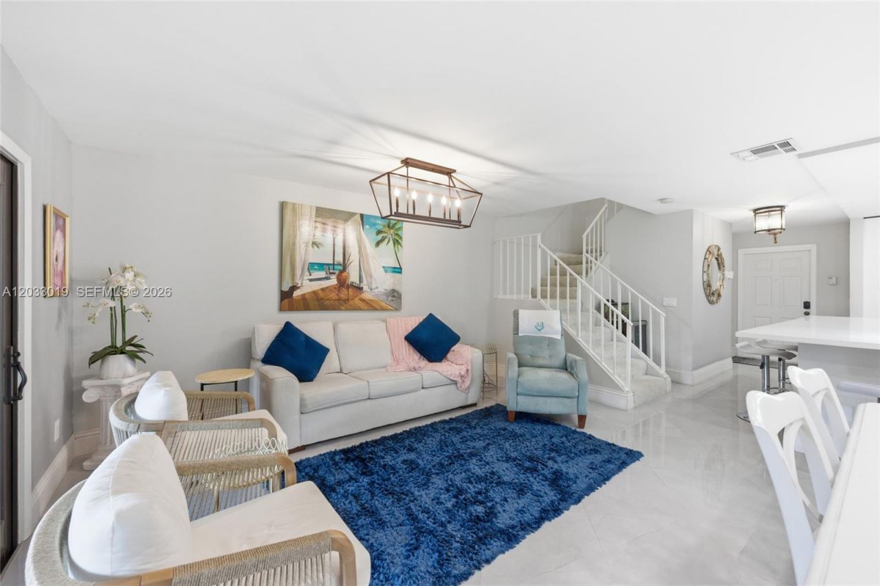 21160 Juego Cir , Unit 13C, Boca Raton, FL 33433 Photo