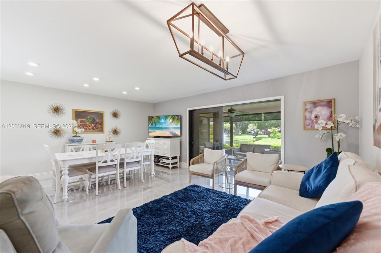 21160 Juego Cir , Unit 13C, Boca Raton, FL 33433 Photo