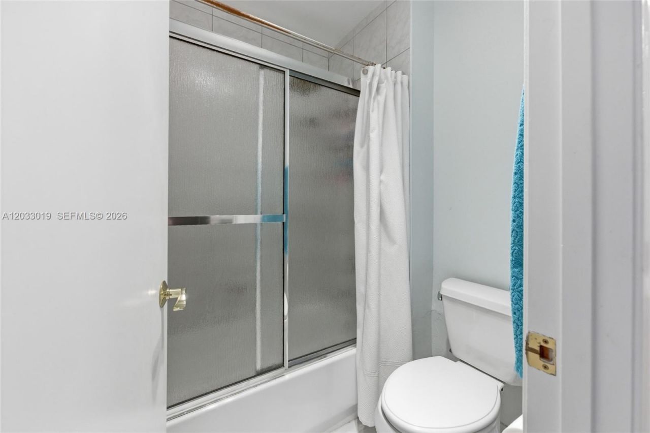21160 Juego Cir , Unit 13C, Boca Raton, FL 33433 Photo