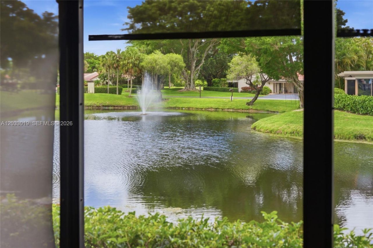 21160 Juego Cir , Unit 13C, Boca Raton, FL 33433 Photo